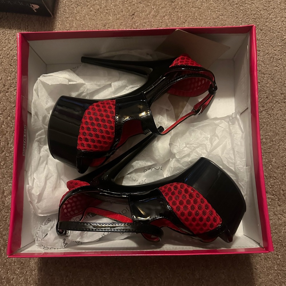 6” Platform Heels BRAND NEW